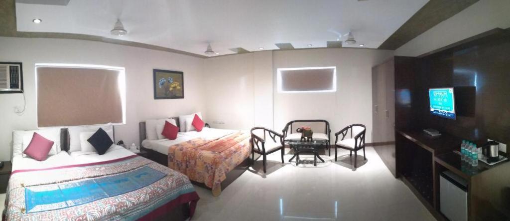 Hotel Karan Vilas Agra  Luaran gambar