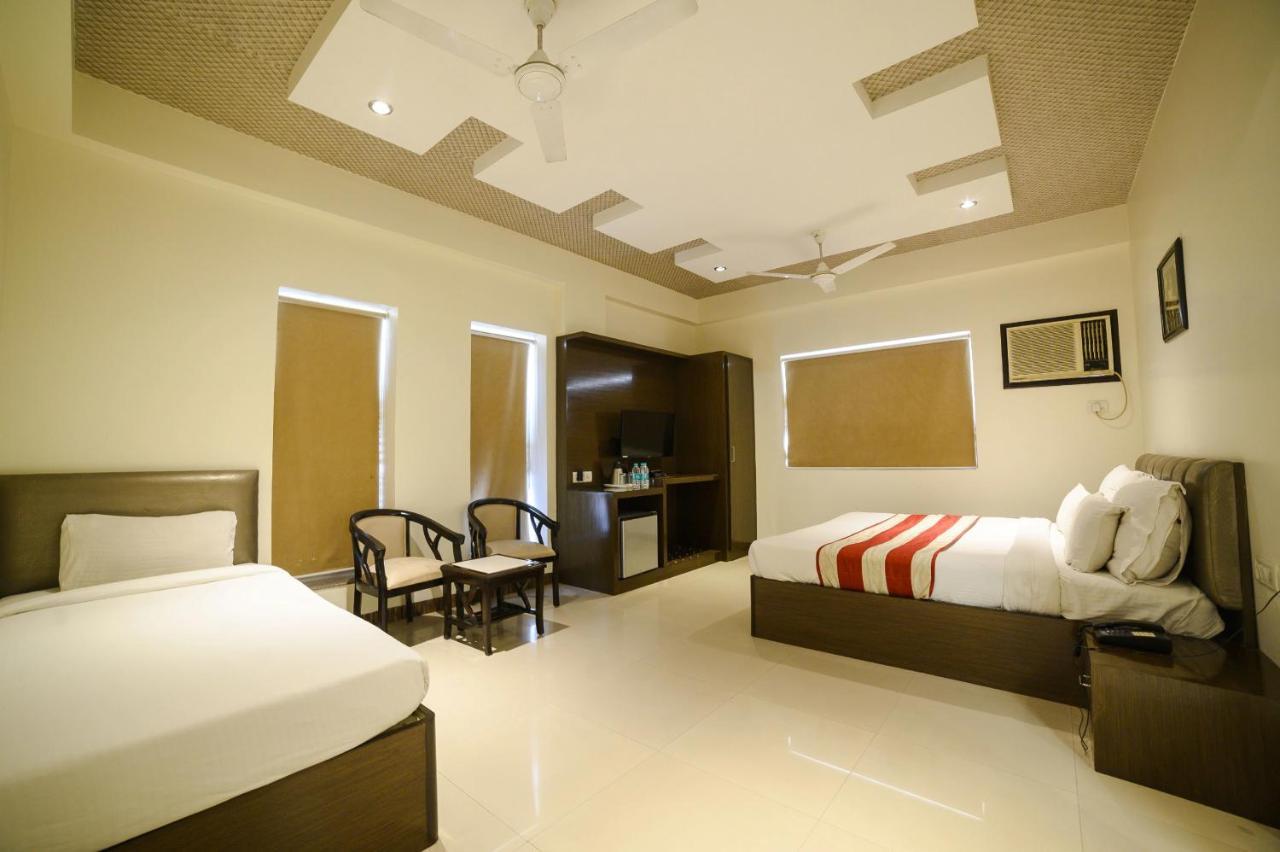 Hotel Karan Vilas Agra  Luaran gambar