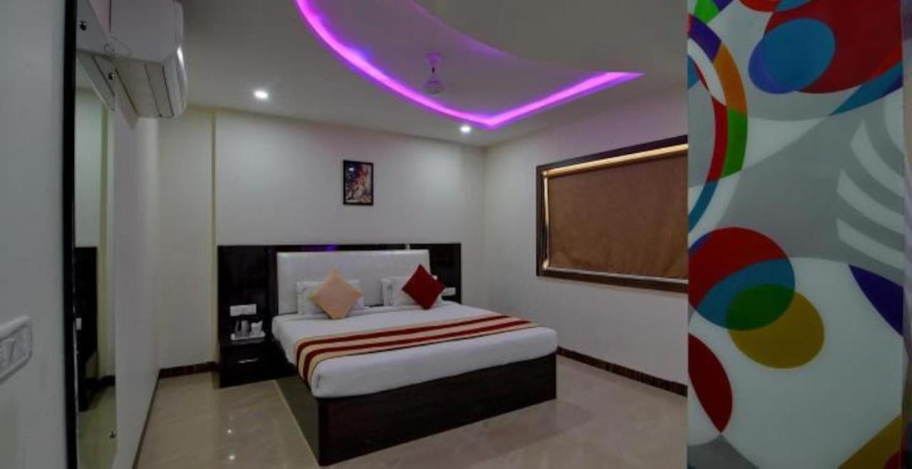 Hotel Karan Vilas Agra  Luaran gambar