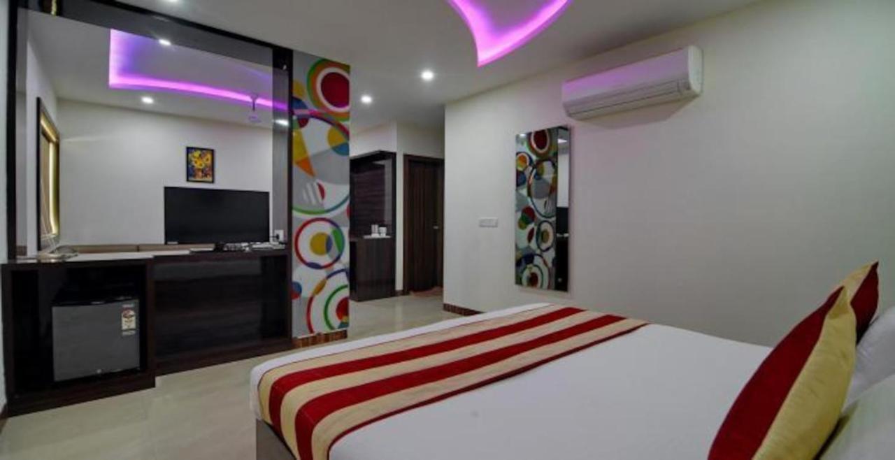 Hotel Karan Vilas Agra  Luaran gambar